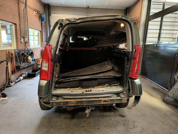 Citroen Berlingo Cinqspace, Multispace 1.6 Hdi 75 Phase 1 Sloopvoertuig (2011, Groen)