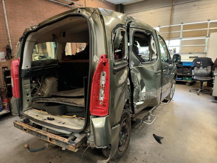 Citroen Berlingo Cinqspace, Multispace 1.6 Hdi 75 Phase 1 Sloopvoertuig (2011, Groen)