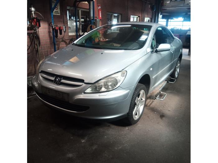 Peugeot 307 CC 2.0 16V Sloopvoertuig (2004, Grijs)