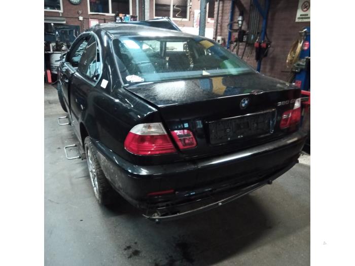 BMW 3 serie 320 Ci 24V Sloopvoertuig (2002, Zwart)