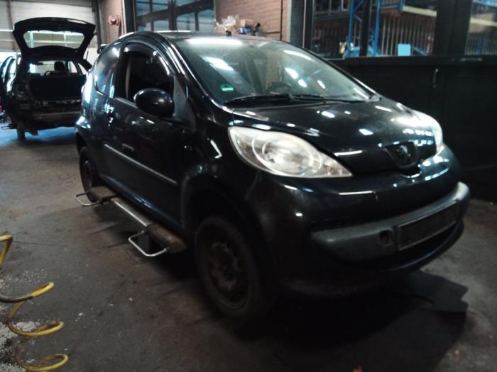 Peugeot 107 1.0 12V Sloopvoertuig (2007, Zwart)