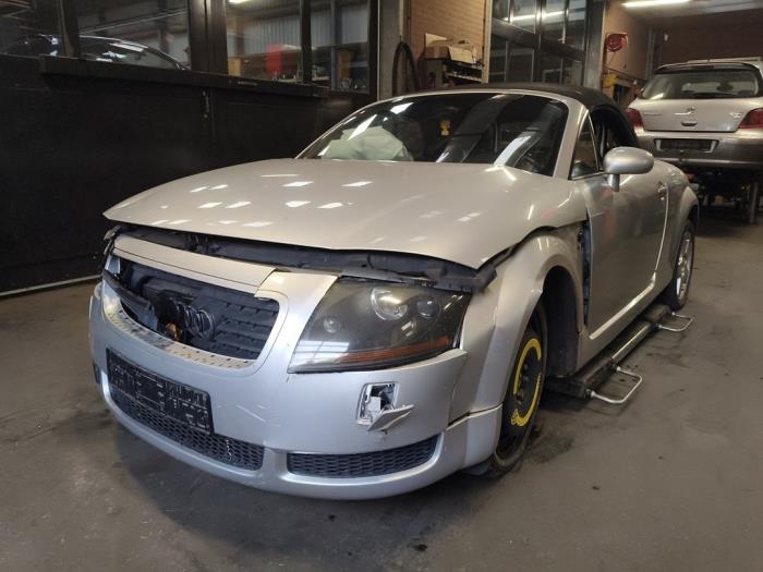 Audi TT Roadster 1.8 20V Turbo Sloopvoertuig (2000, Grijs)
