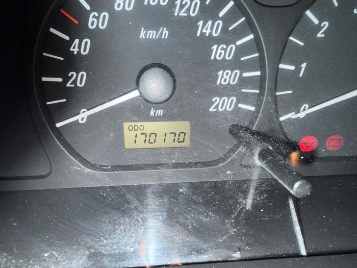 Opel Agila 1.2 16V Sloopvoertuig (2000, Grijs)