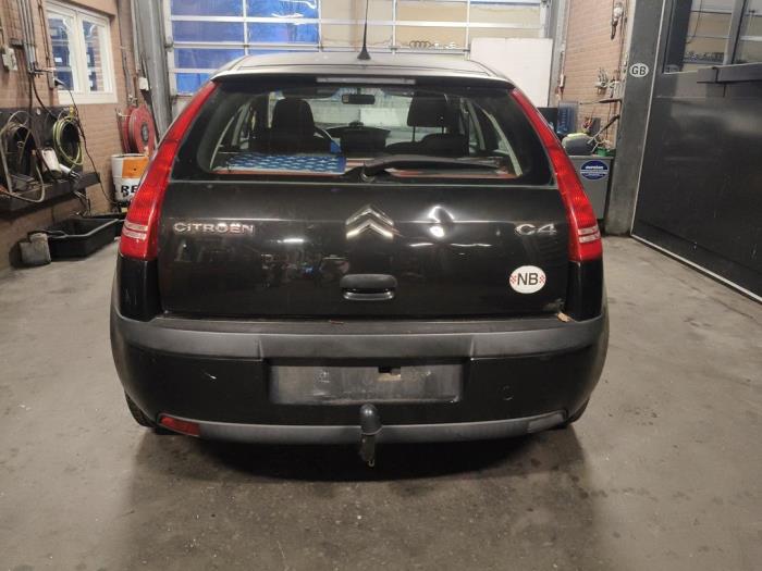 Citroen C4 Berline 1.6 16V Sloopvoertuig (2007, Zwart)
