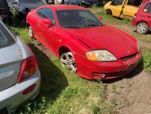 Hyundai Coupe 2.7 V6 24V Sloopvoertuig (2002, Rood)