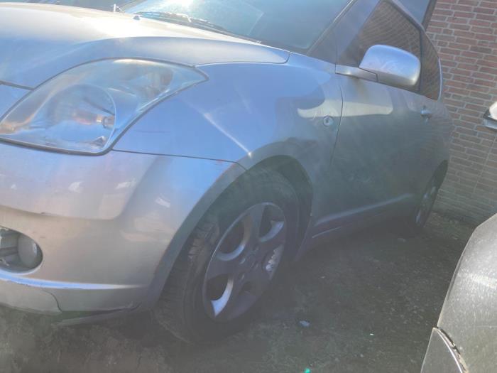 Suzuki Swift 1.5 VVT 16V Sloopvoertuig (2006, Grijs)