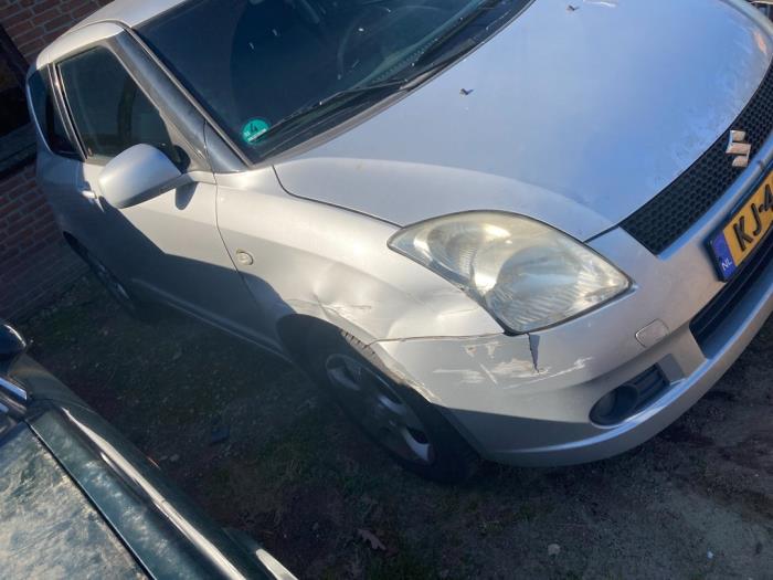 Suzuki Swift 1.5 VVT 16V Sloopvoertuig (2006, Grijs)
