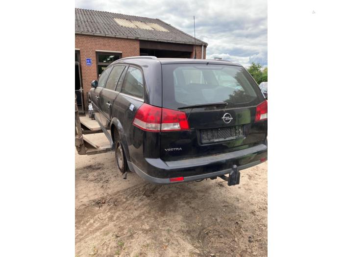 Opel Vectra C Caravan 1.8 16V Sloopvoertuig (2004, Zwart)