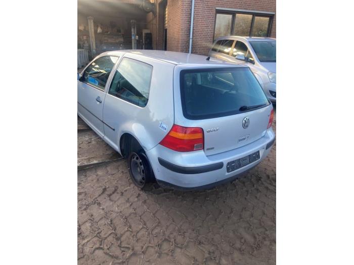 Volkswagen Golf IV 1.6 Sloopvoertuig (2000, Grijs)