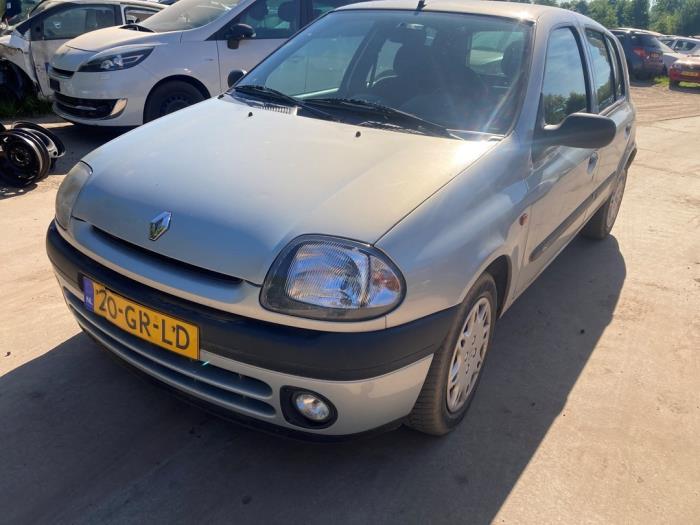 Renault Clio II 1.4 16V Si Sloopvoertuig (2001, Grijs)