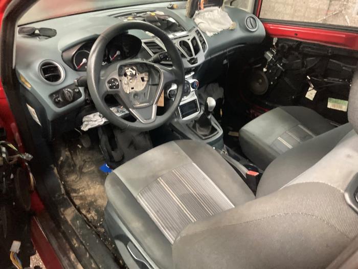 Ford Fiesta 6 1.25 16V Sloopvoertuig (2009, Rood)