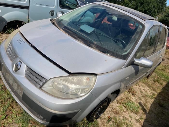 Renault Scénic II 1.6 16V Sloopvoertuig (2005, Grijs)