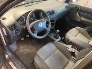 Volkswagen Golf IV 2.0 Sloopvoertuig (2003, Zwart)