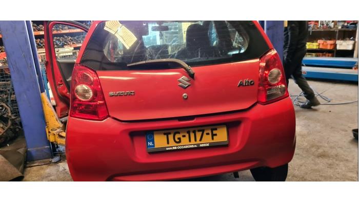 Suzuki Alto 1.0 12V Sloopvoertuig (2009, Rood)