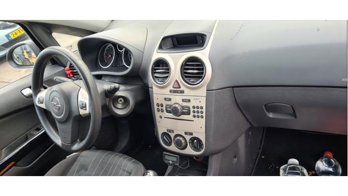 Opel Corsa D 1.4 16V Twinport Sloopvoertuig (2007, Zwart)