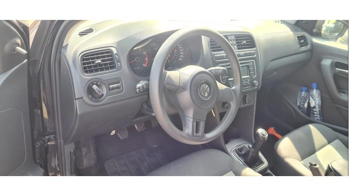 Volkswagen Polo V 1.2 12V Sloopvoertuig (2011, Zwart)
