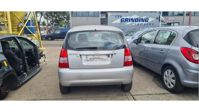 Kia Picanto 1.1 12V Sloopvoertuig (2004, Grijs)