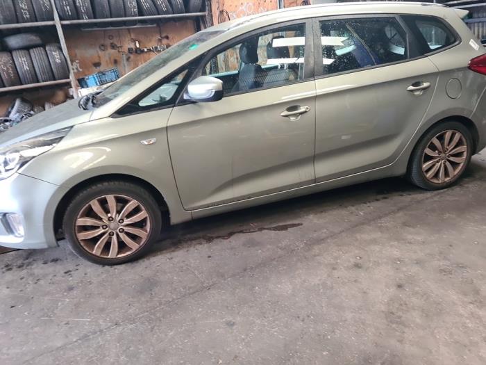Kia Carens IV 1.6 GDI 16V Sloopvoertuig (2014, Grijs)