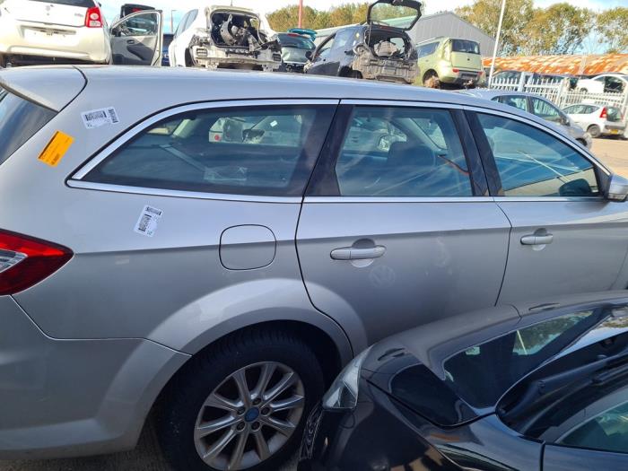 Ford Mondeo IV Wagon 2.0 TDCi 140 16V Sloopvoertuig (2014, Grijs)