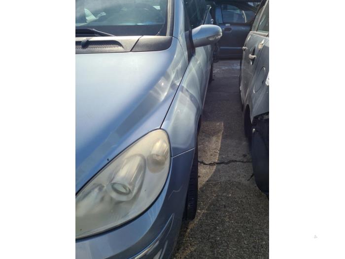 Mercedes B-Klasse Sloopvoertuig (2006, Licht, Blauw)