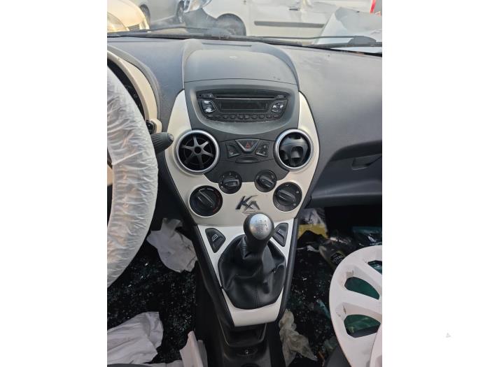 Ford Ka II 1.2 Sloopvoertuig (2010, Roze)