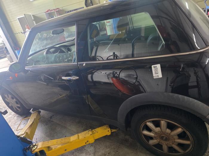 Mini Mini 1.6 16V One Sloopvoertuig (2002, Zwart)