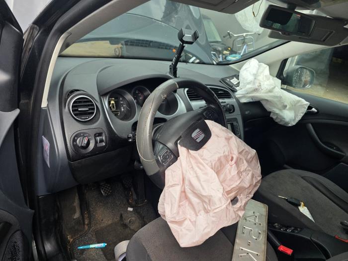 Seat Altea XL 1.4 TSI 16V Sloopvoertuig (2010, Grijs)