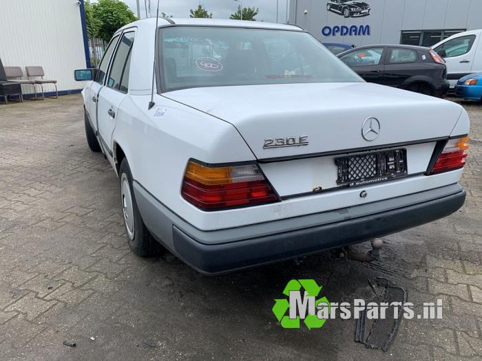 Mercedes E 2.3 230 E Sloopvoertuig (1986, Wit)