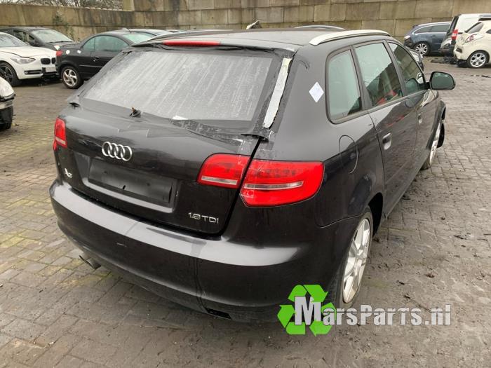 Audi A3 Sportback 1.9 TDI Sloopvoertuig (2010, Zwart)