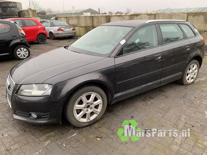 Audi A3 Sportback 1.9 TDI Sloopvoertuig (2010, Zwart)