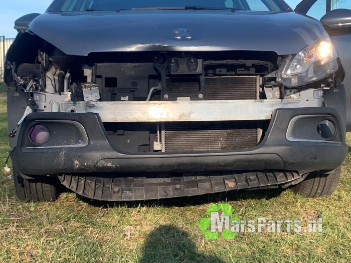 Peugeot 2008 1.2 Vti 12V PureTech 82 Sloopvoertuig (2014, Grijs)