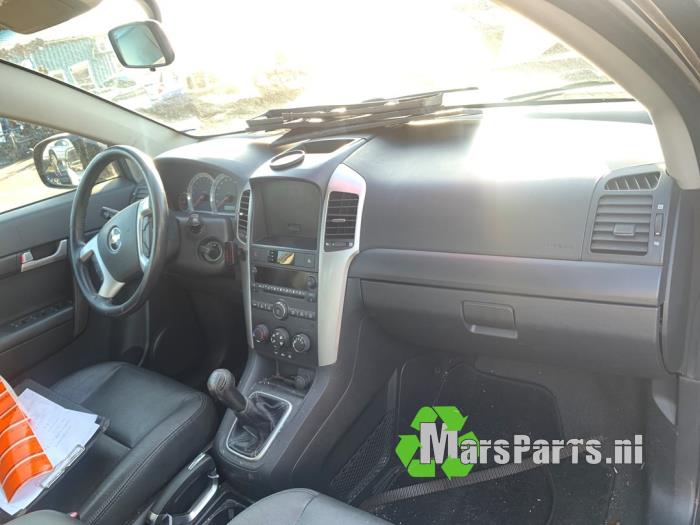 Chevrolet Captiva 2.4 16V 4x2 Sloopvoertuig (2006, Zwart)