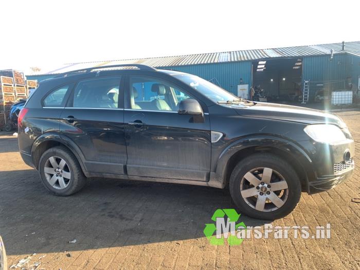 Chevrolet Captiva 2.4 16V 4x2 Sloopvoertuig (2006, Zwart)