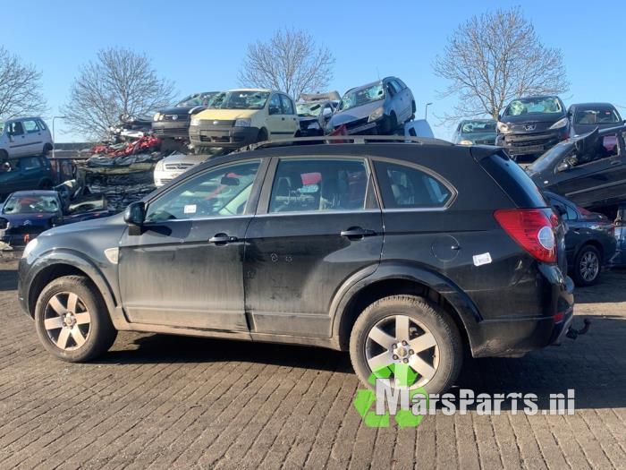 Chevrolet Captiva 2.4 16V 4x2 Sloopvoertuig (2006, Zwart)