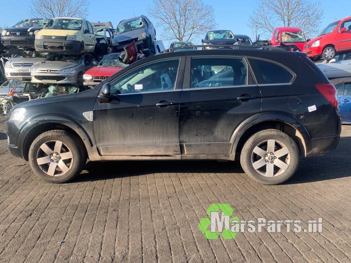 Chevrolet Captiva 2.4 16V 4x2 Sloopvoertuig (2006, Zwart)
