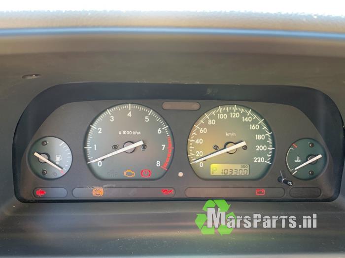 Landrover Freelander Hard Top 2.5 V-6 Sloopvoertuig (2002, Beige)