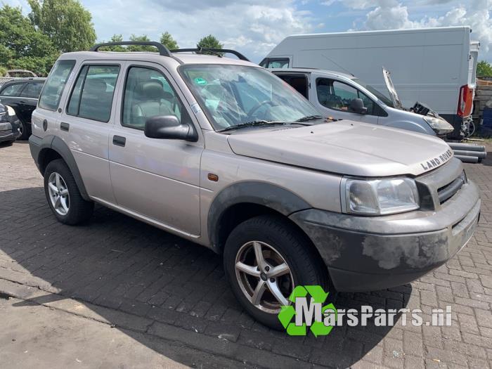 Landrover Freelander Hard Top 2.5 V-6 Sloopvoertuig (2002, Beige)