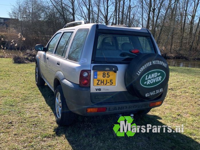 Landrover Freelander Hard Top 2.5 V-6 Sloopvoertuig (2002, Beige)
