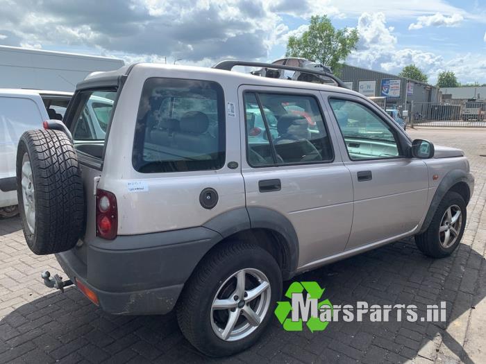 Landrover Freelander Hard Top 2.5 V-6 Sloopvoertuig (2002, Beige)