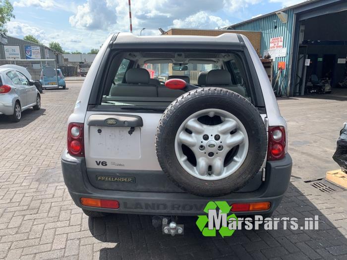 Landrover Freelander Hard Top 2.5 V-6 Sloopvoertuig (2002, Beige)