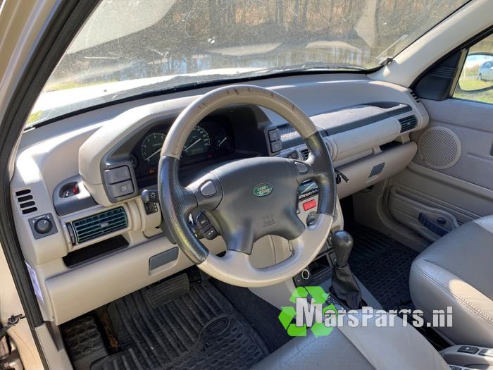 Landrover Freelander Hard Top 2.5 V-6 Sloopvoertuig (2002, Beige)