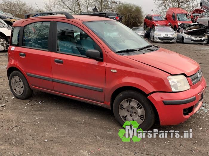 Fiat Panda 1.2 Fire Sloopvoertuig (2004, Rood)