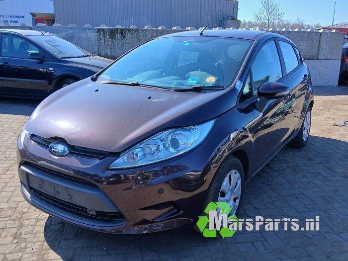 Ford Fiesta 6 1.6 TDCi 16V Sloopvoertuig (2010, Rood)