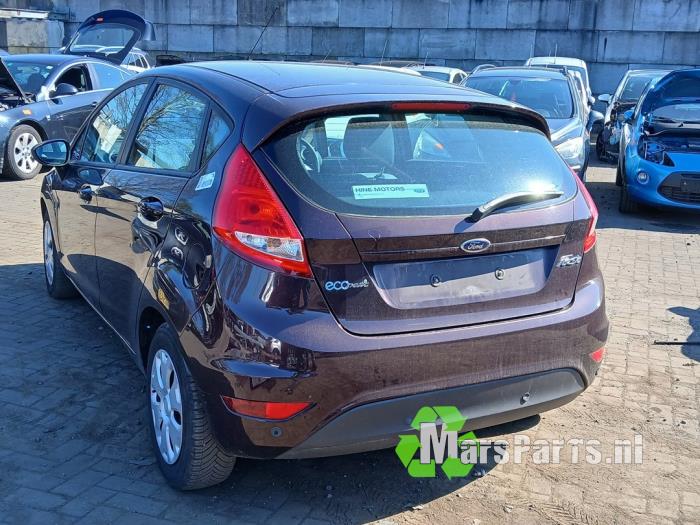 Ford Fiesta 6 1.6 TDCi 16V Sloopvoertuig (2010, Rood)