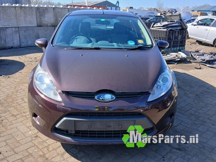 Ford Fiesta 6 1.6 TDCi 16V Sloopvoertuig (2010, Rood)