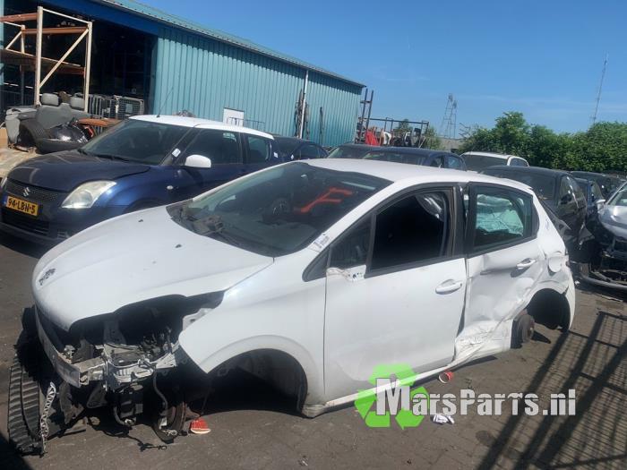Peugeot 208 I 1.2 Vti 12V PureTech 82 Sloopvoertuig (2016, Wit)