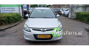 Hyundai i30 Crosswagon 1.4 CVVT 16V  (Schade)