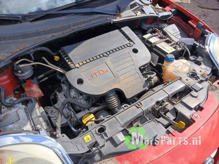 Alfa Romeo MiTo 1.3 JTDm 16V Sloopvoertuig (2009, Rood)