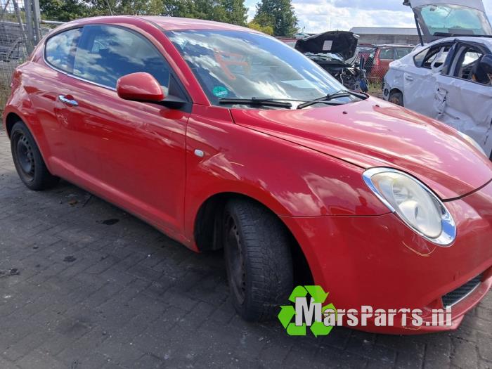Alfa Romeo MiTo 1.3 JTDm 16V Sloopvoertuig (2009, Rood)