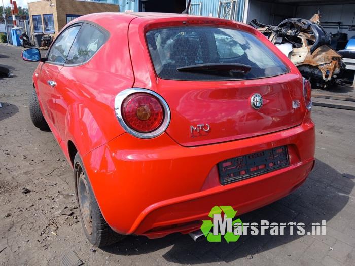 Alfa Romeo MiTo 1.3 JTDm 16V Sloopvoertuig (2009, Rood)